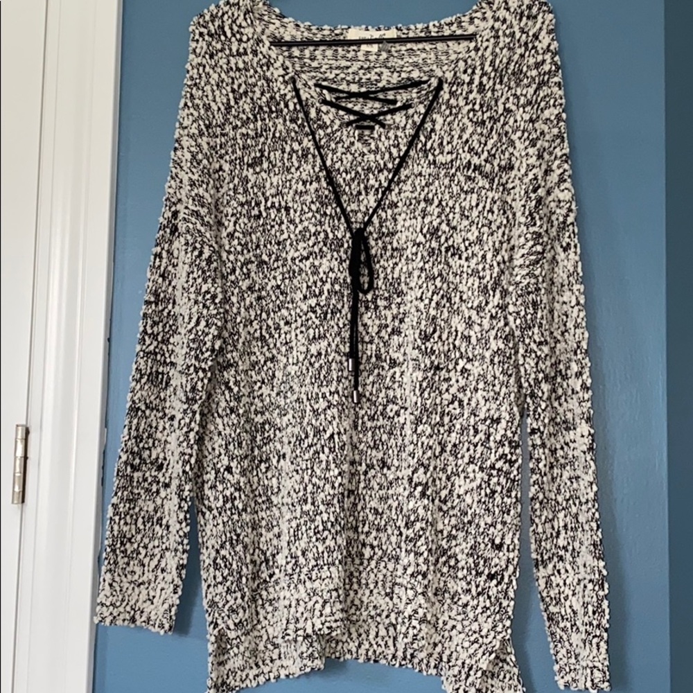 Simply noelle sweater